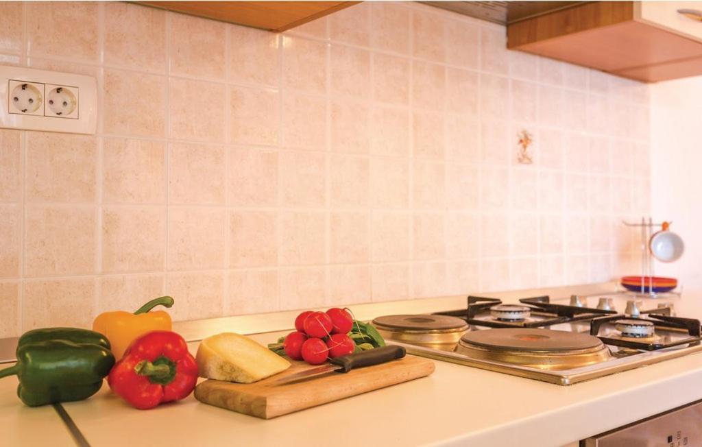 Vacation Apartments Feniks Tučepi المظهر الخارجي الصورة