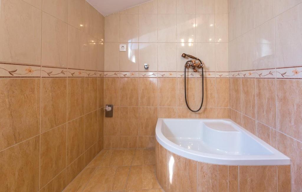 Vacation Apartments Feniks Tučepi المظهر الخارجي الصورة