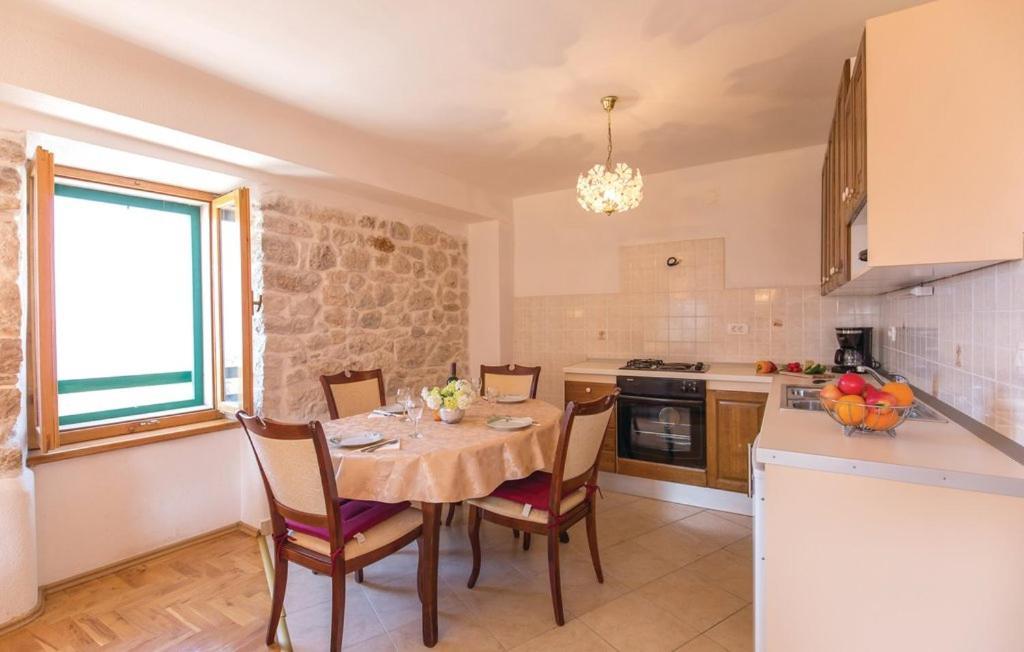Vacation Apartments Feniks Tučepi المظهر الخارجي الصورة