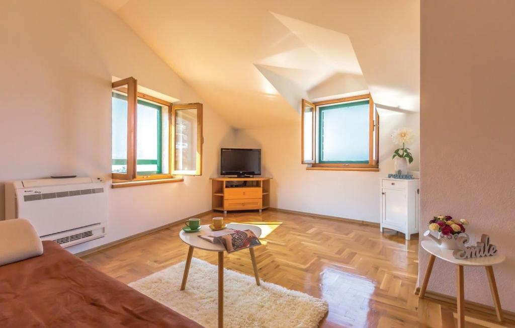 Vacation Apartments Feniks Tučepi المظهر الخارجي الصورة