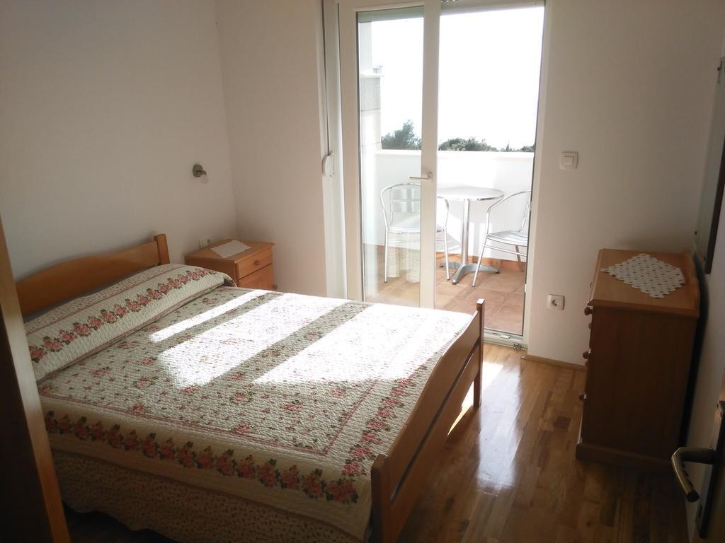 Vacation Apartments Feniks Tučepi المظهر الخارجي الصورة