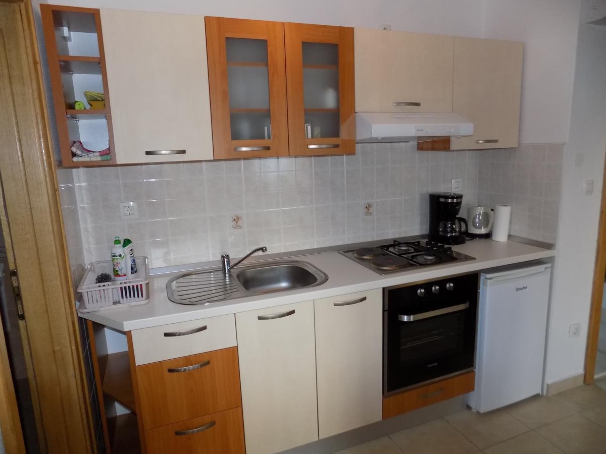 Vacation Apartments Feniks Tučepi المظهر الخارجي الصورة