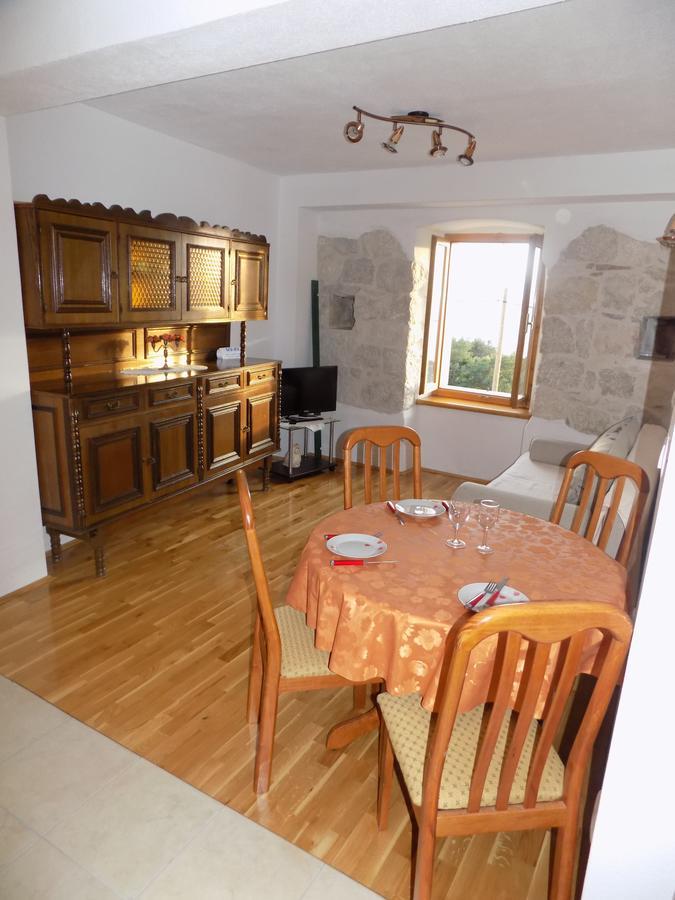 Vacation Apartments Feniks Tučepi المظهر الخارجي الصورة